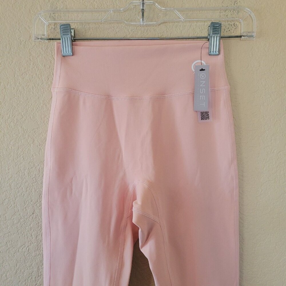 High-Waist Light Pink Leggings - Picture 2 of 8